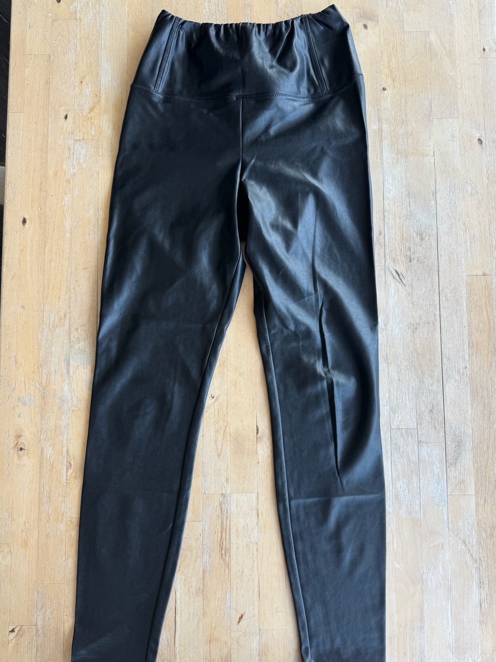 Wilfred / Aritzia Black Faux Leather Leggings with Elastic Waist